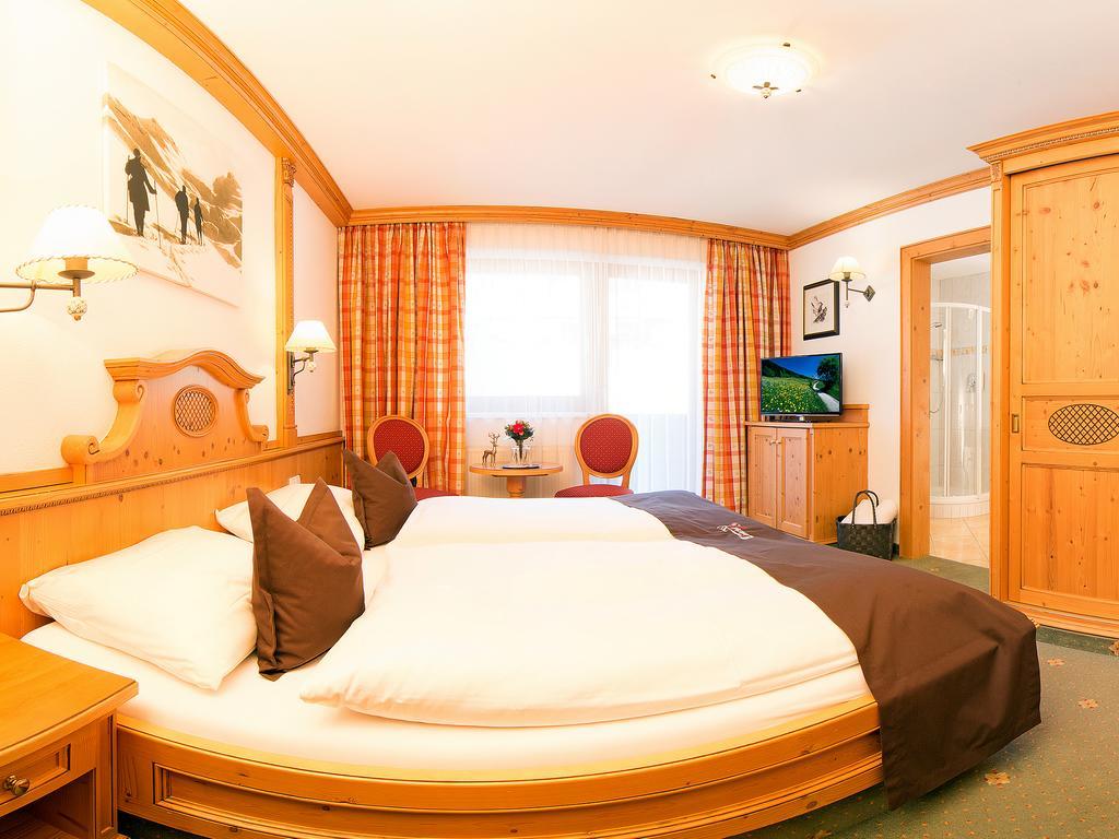 Alpenhotel Tirolerhof Neustift im Stubaital Esterno foto