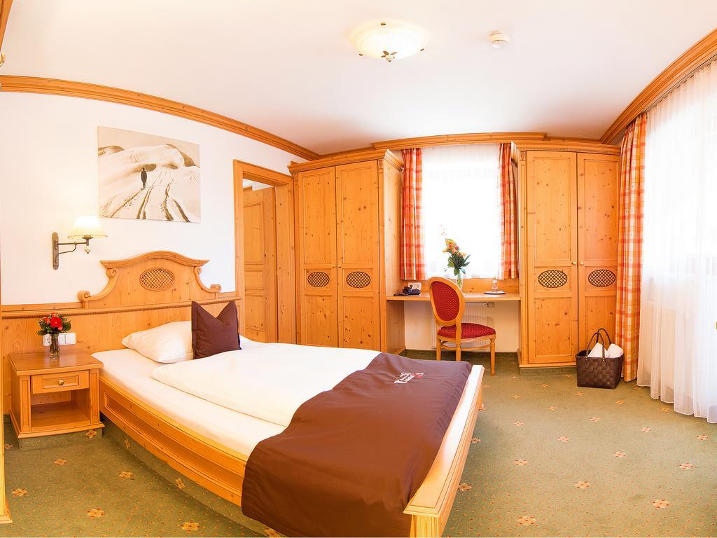 Alpenhotel Tirolerhof Neustift im Stubaital Camera foto