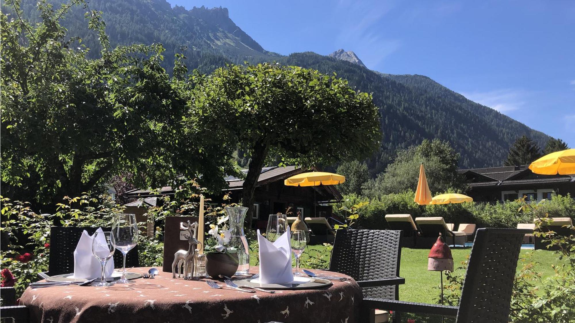 Alpenhotel Tirolerhof Neustift im Stubaital Esterno foto