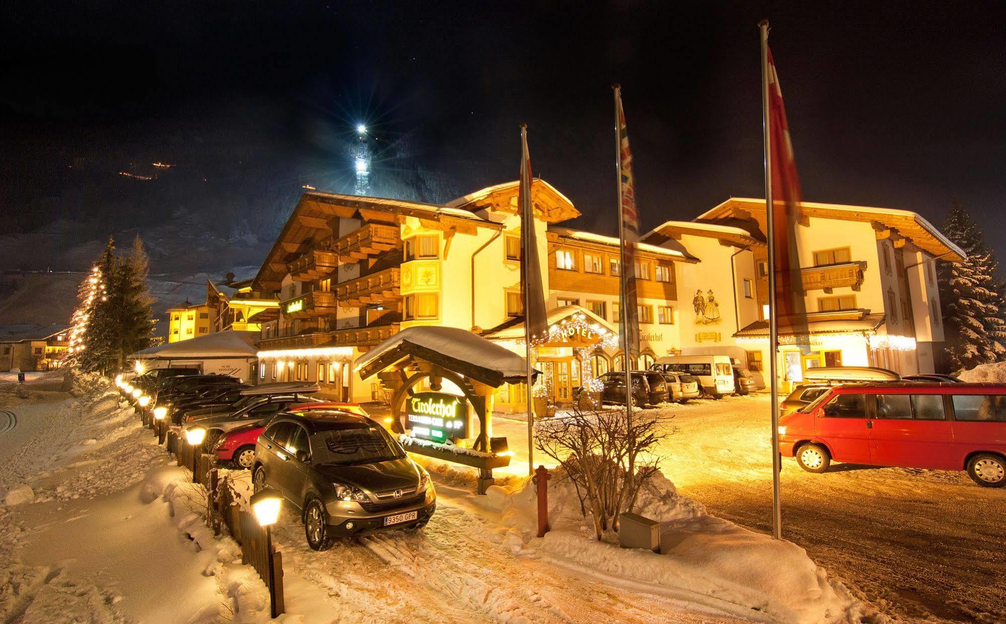 Alpenhotel Tirolerhof Neustift im Stubaital Esterno foto