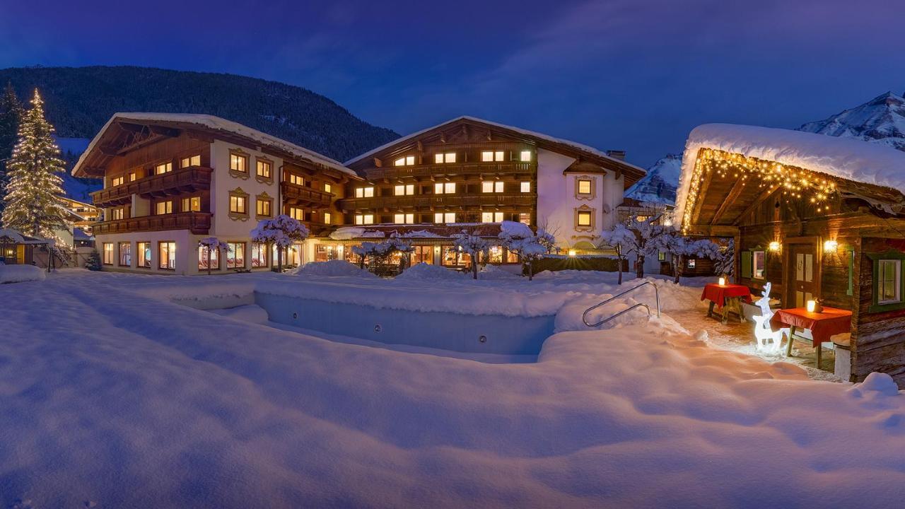 Alpenhotel Tirolerhof Neustift im Stubaital Esterno foto